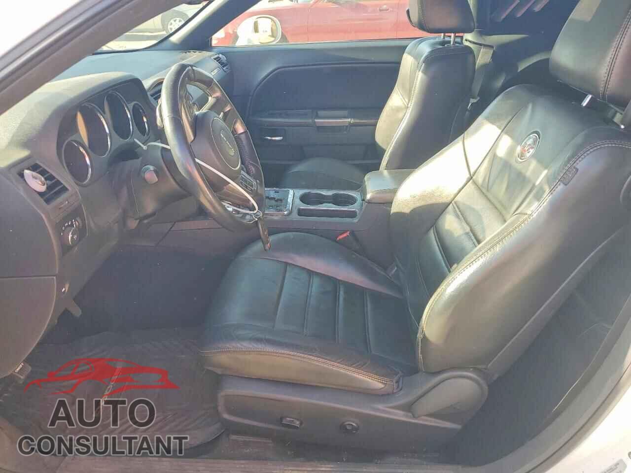 DODGE CHALLENGER 2014 - 2C3CDYAG1EH310791