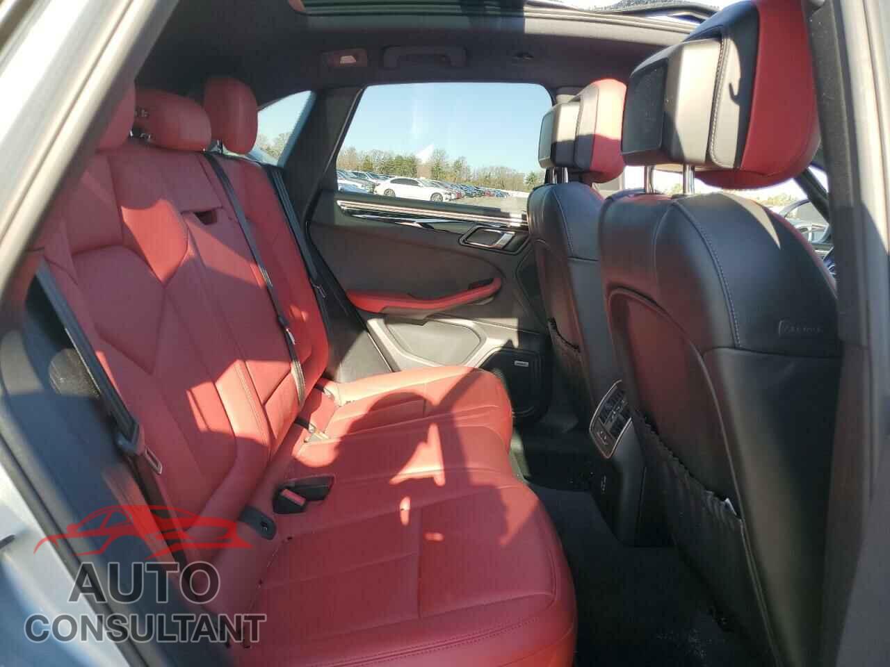 PORSCHE MACAN 2020 - WP1AB2A5XLLB32236