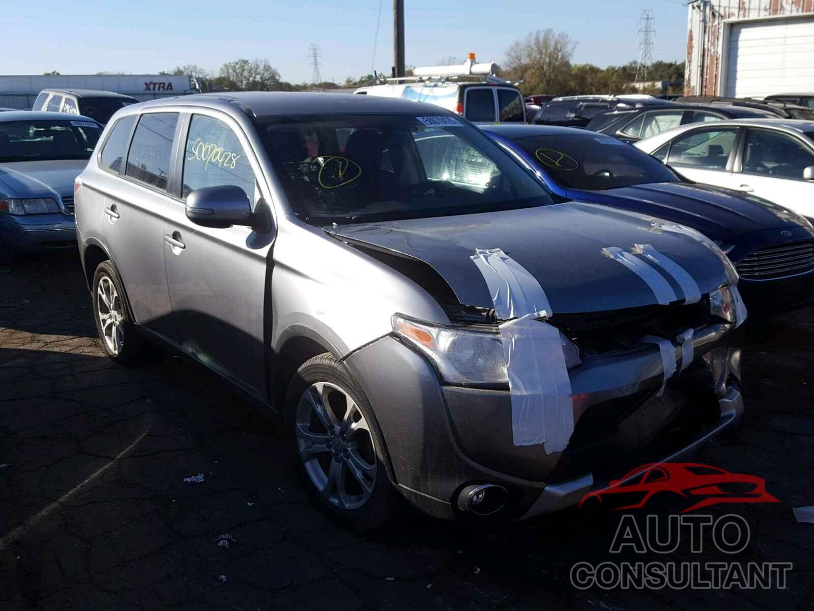 MITSUBISHI OUTLANDER 2015 - JA4AD3A35FZ004806
