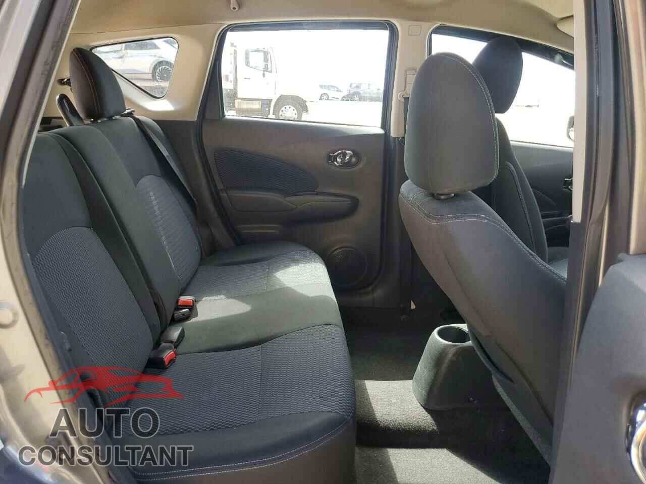 NISSAN VERSA 2017 - 3N1CE2CP5HL367769