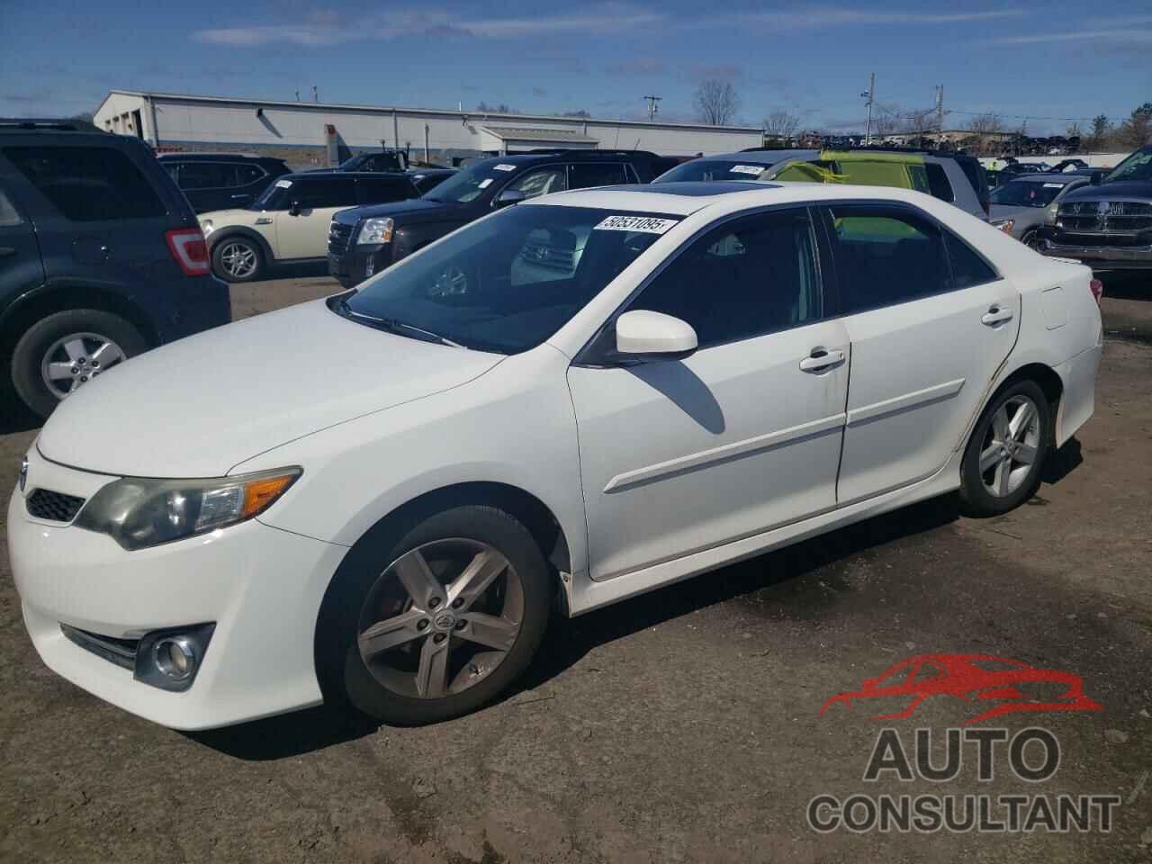 TOYOTA CAMRY 2013 - 4T1BF1FKXDU658330