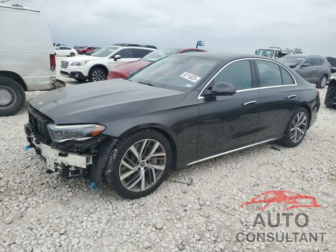 MERCEDES-BENZ E-CLASS 2024 - W1KLF6BB7RA081136