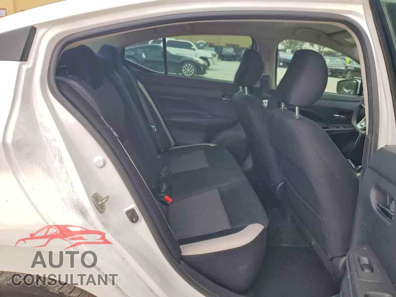 NISSAN VERSA 2020 - 3N1CN8EVXLL921850
