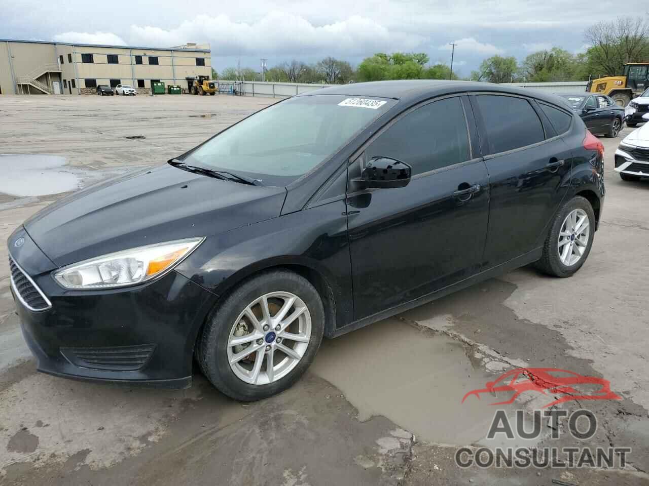 FORD FOCUS 2018 - 1FADP3K26JL321656