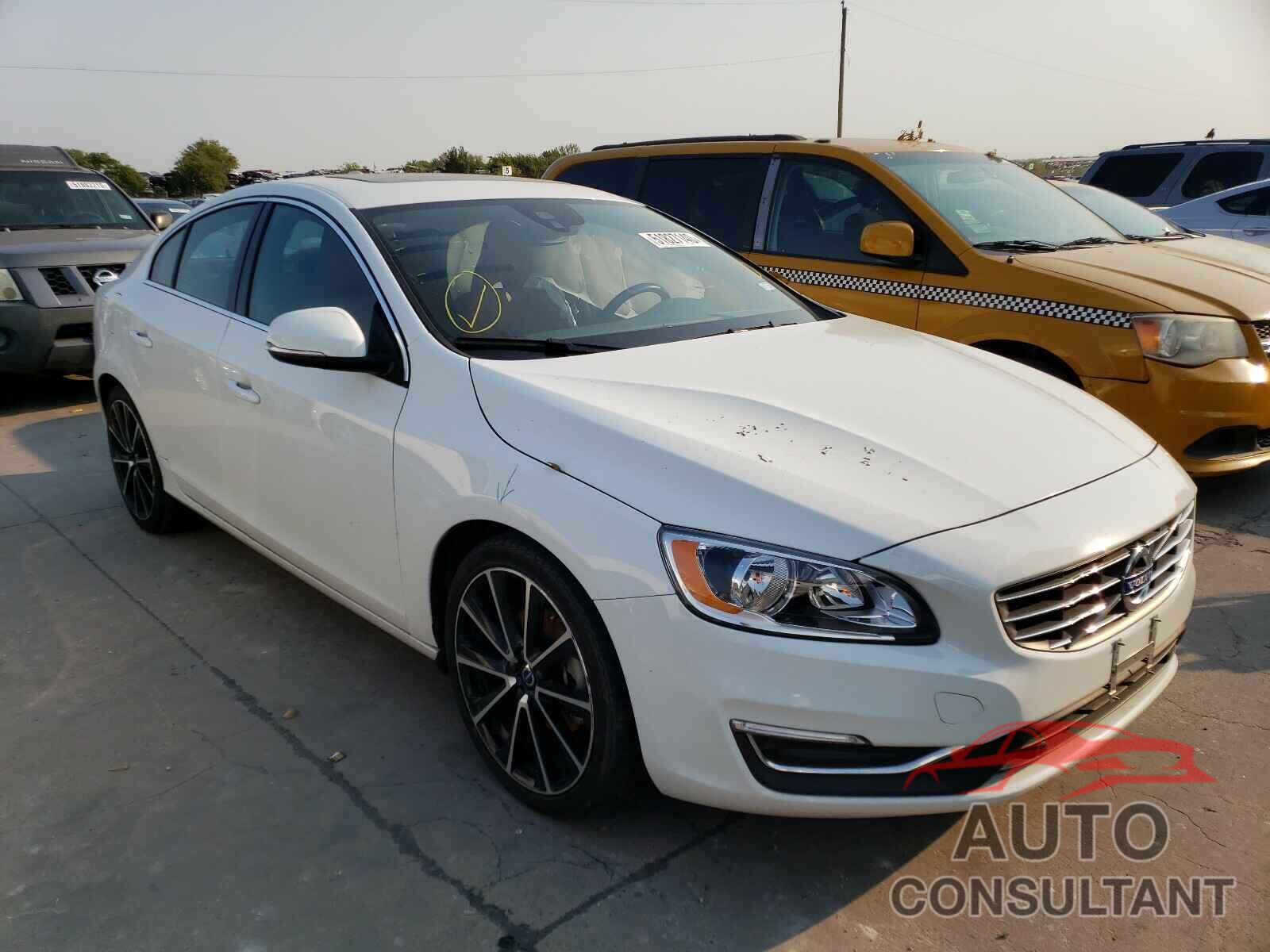 VOLVO S60 2016 - YV126MFK2G2409326