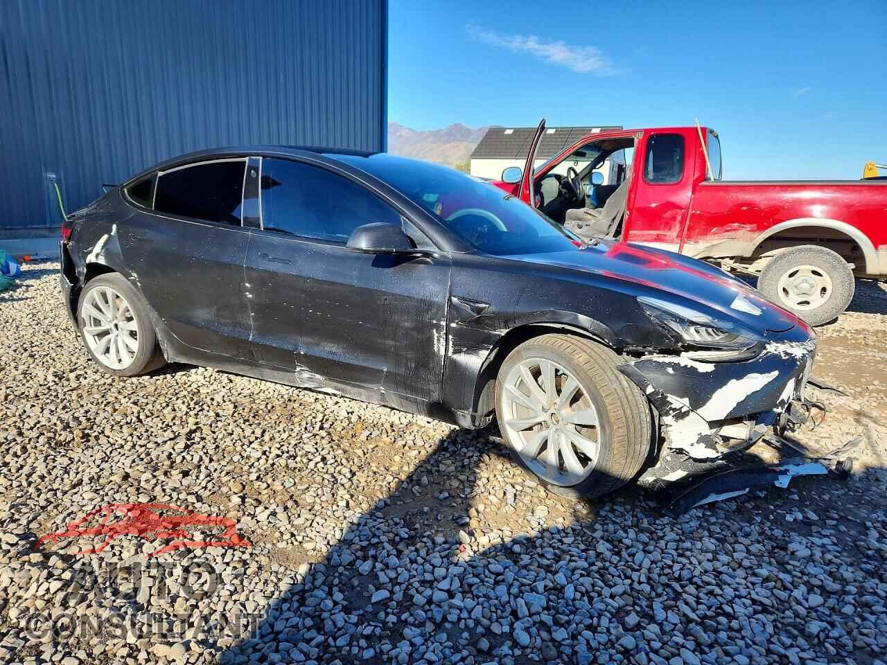 TESLA MODEL 3 2020 - 5YJ3E1EB2LF622703