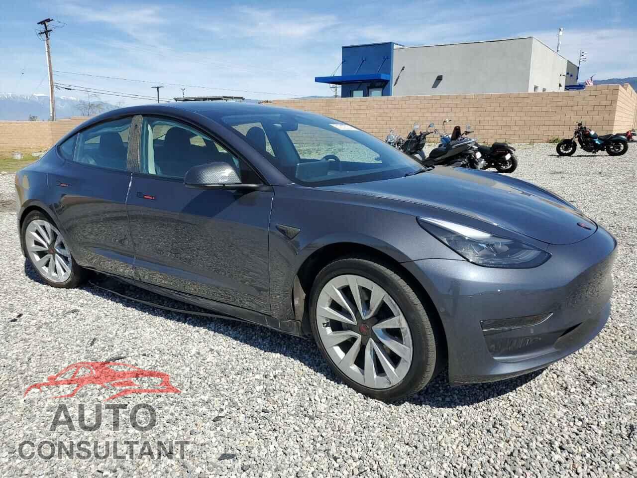 TESLA MODEL 3 2022 - 5YJ3E1EA2NF359770