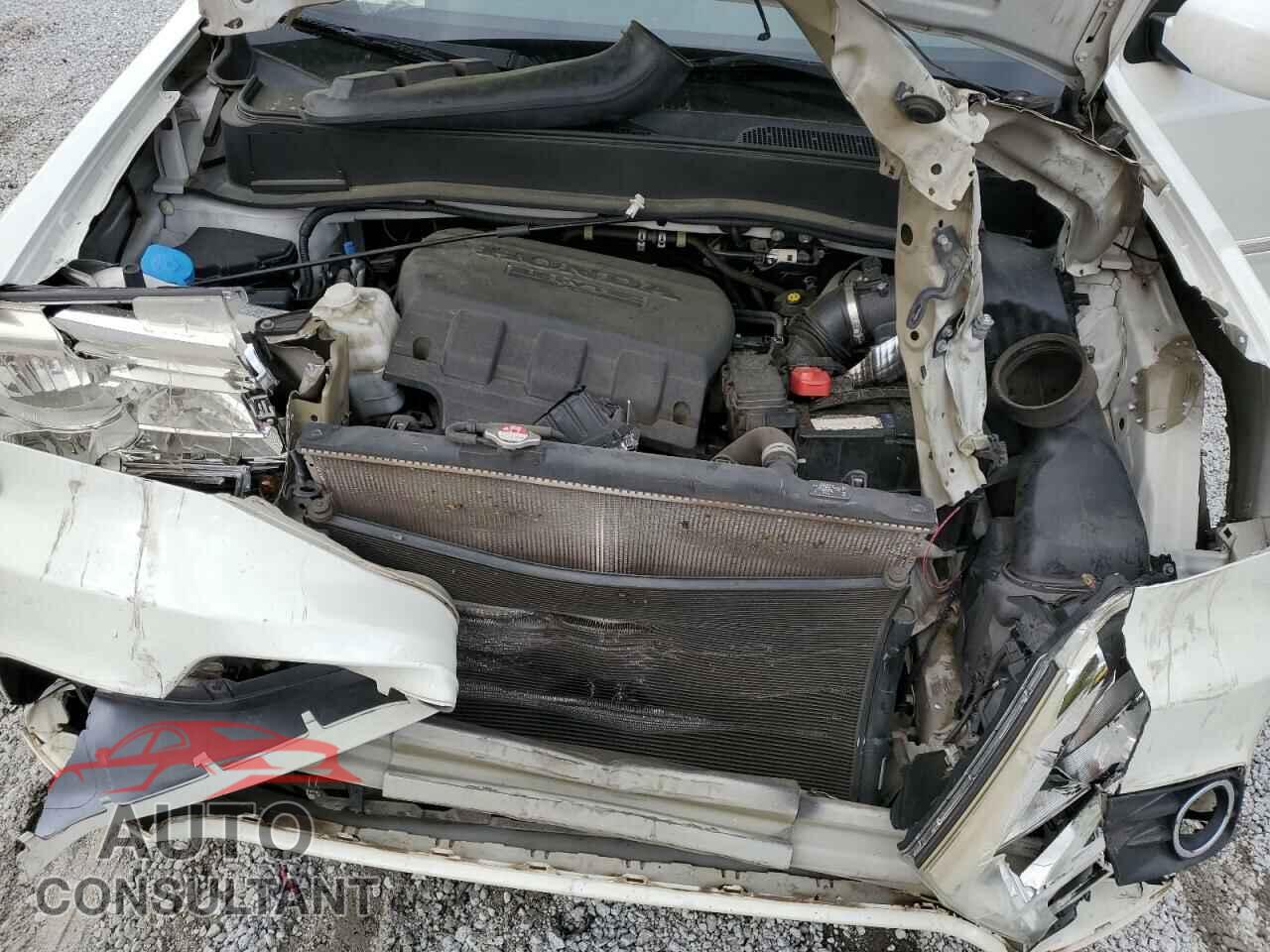 HONDA PILOT 2013 - 5FNYF3H9XDB031236