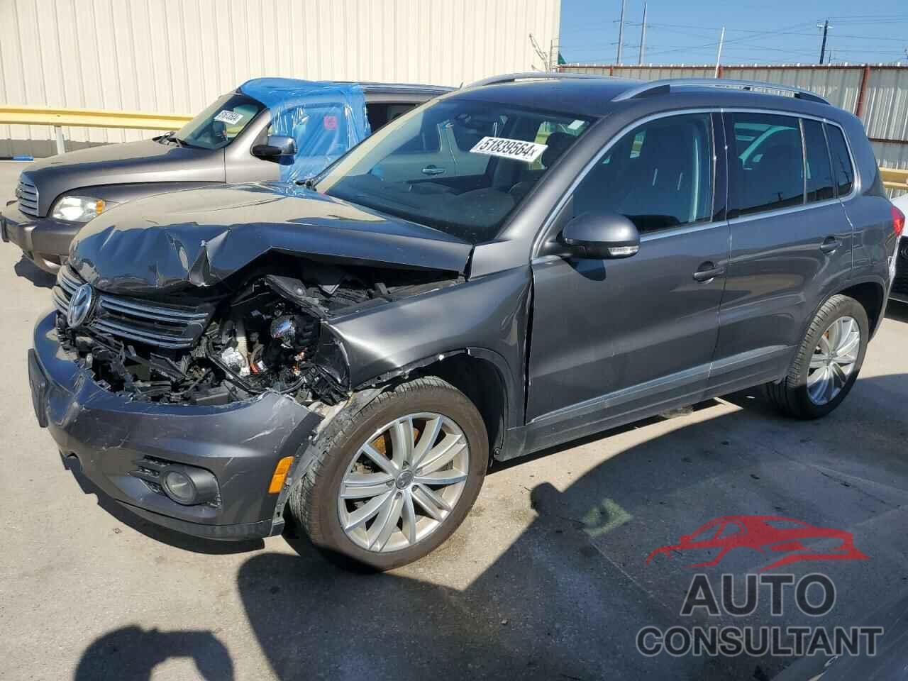 VOLKSWAGEN TIGUAN 2016 - WVGAV7AX5GW576664