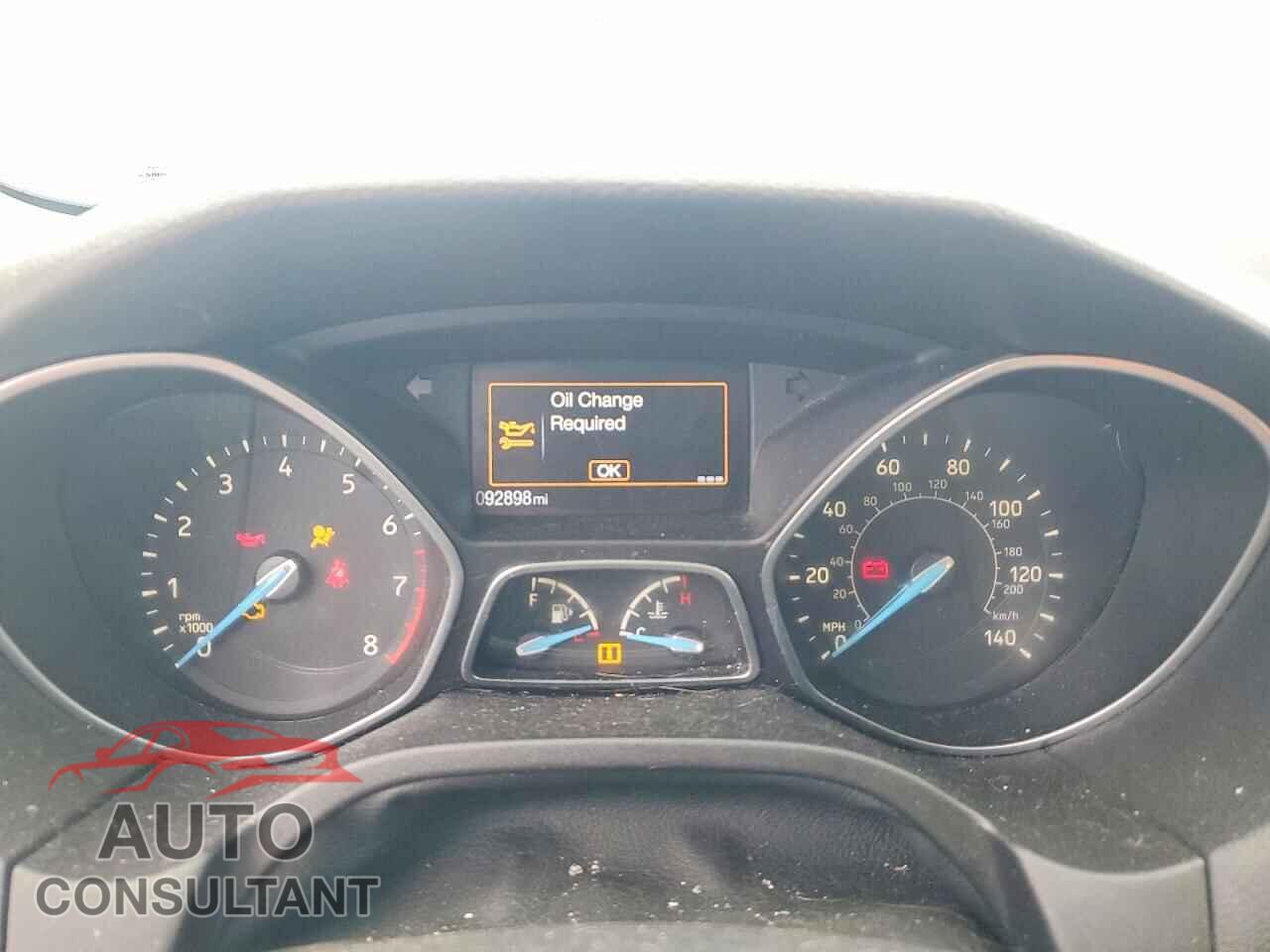 FORD FOCUS 2017 - 1FADP3K27HL213959