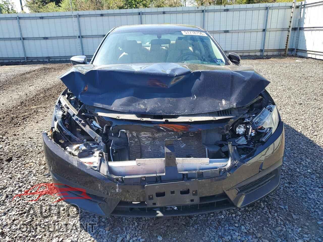 HONDA CIVIC 2017 - 2HGFC2F57HH554113