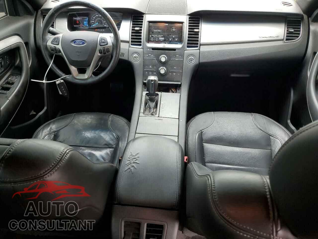 FORD TAURUS 2015 - 1FAHP2E92FG168293