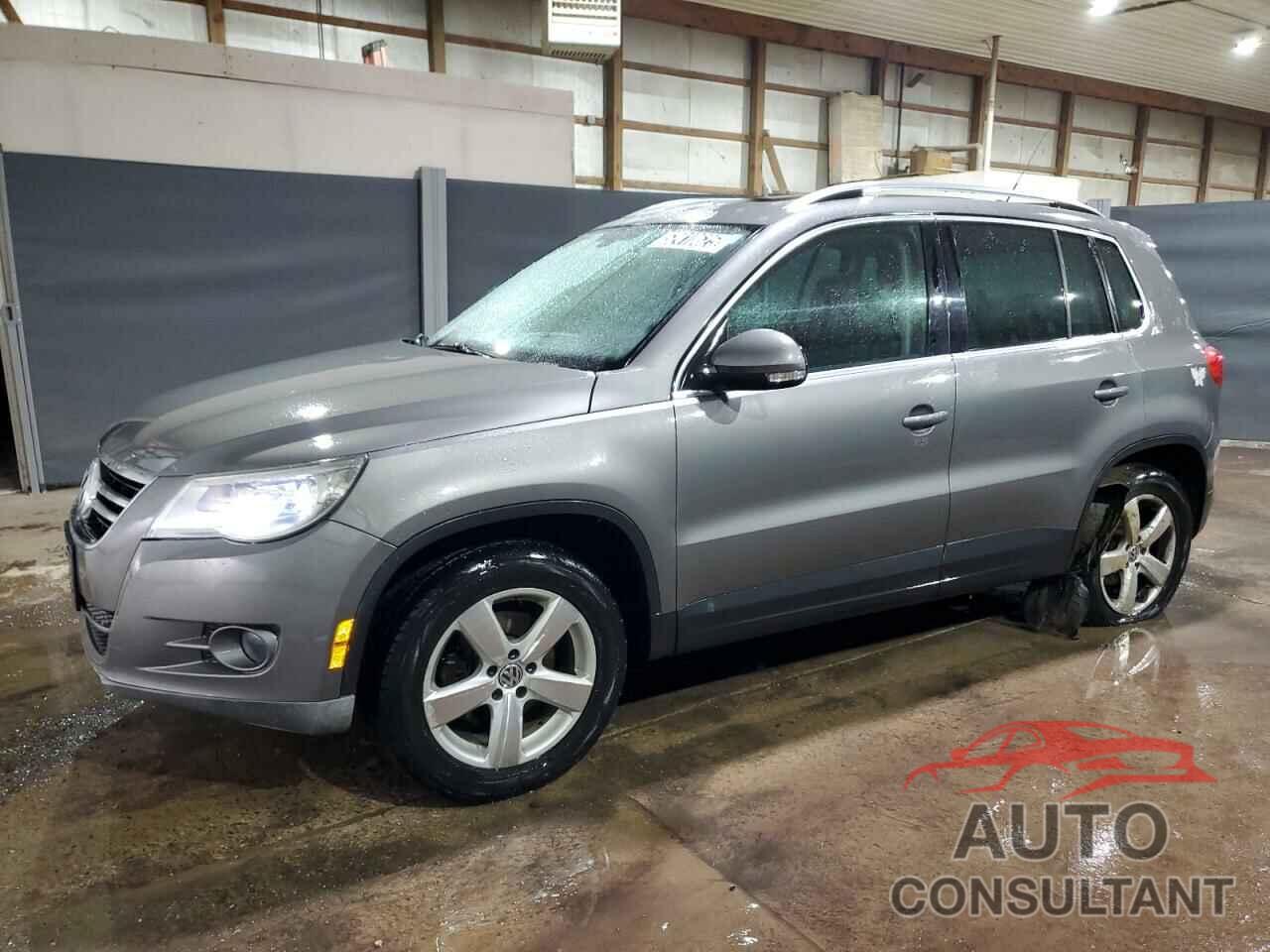 VOLKSWAGEN TIGUAN 2010 - WVGBV7AX3AW530066