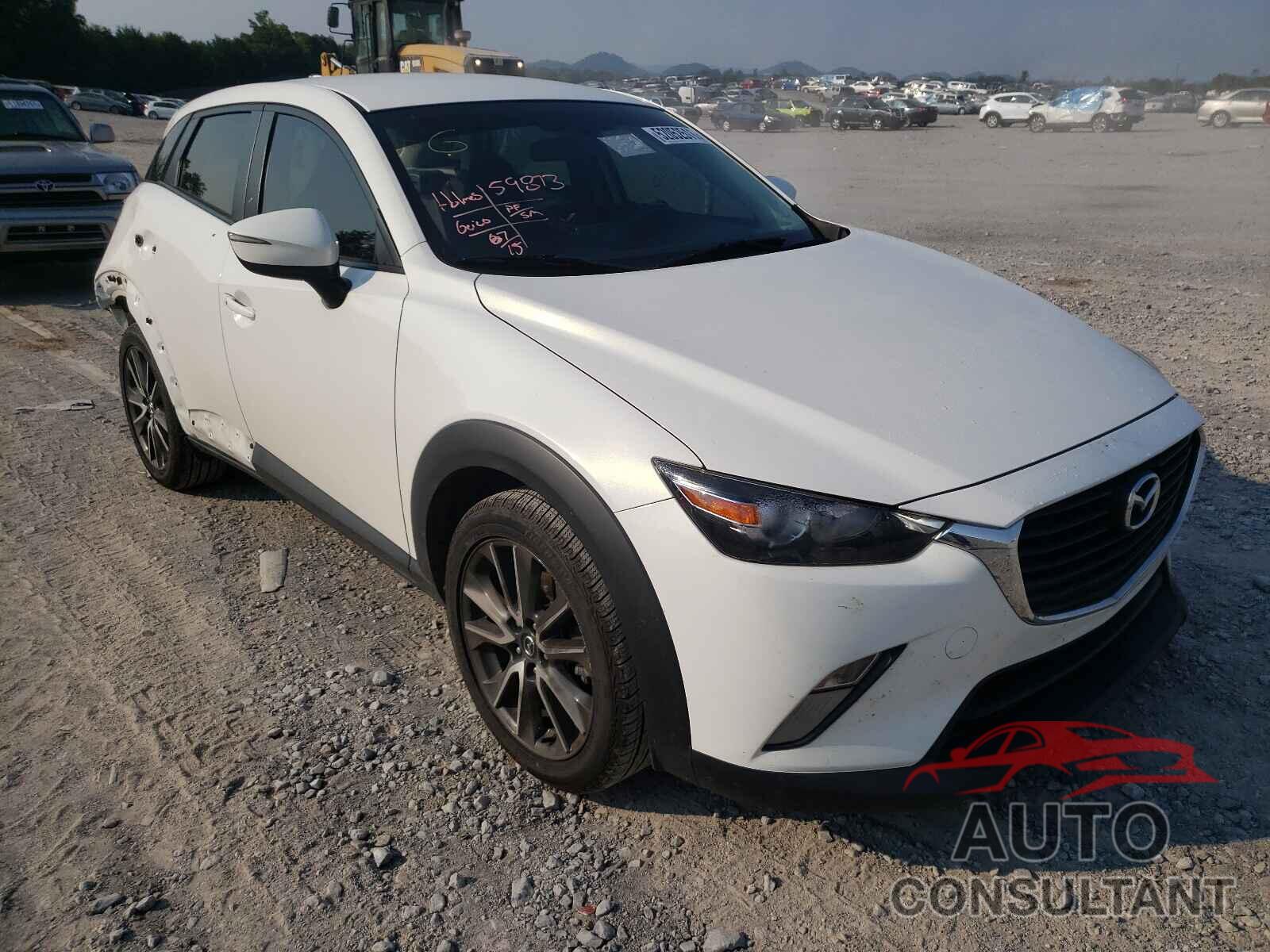 MAZDA CX-3 2017 - JM1DKFC78H0157004