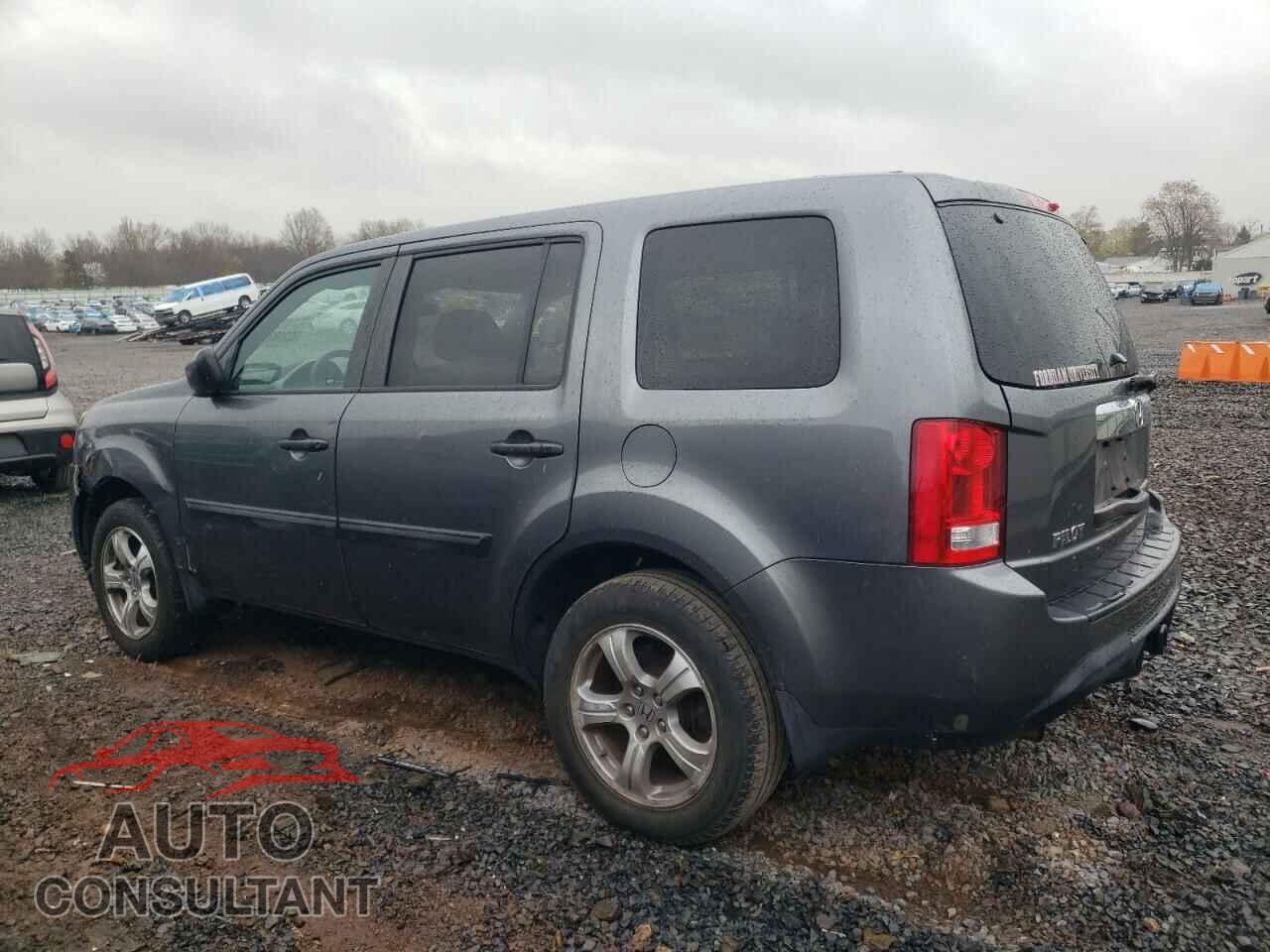 HONDA PILOT 2013 - 5FNYF4H28DB014167