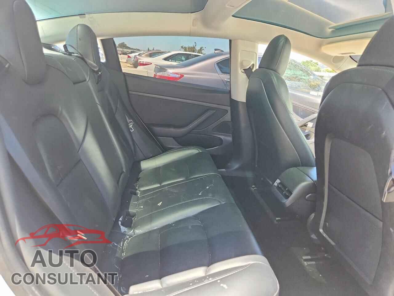TESLA MODEL 3 2020 - 5YJ3E1EA8LF803991