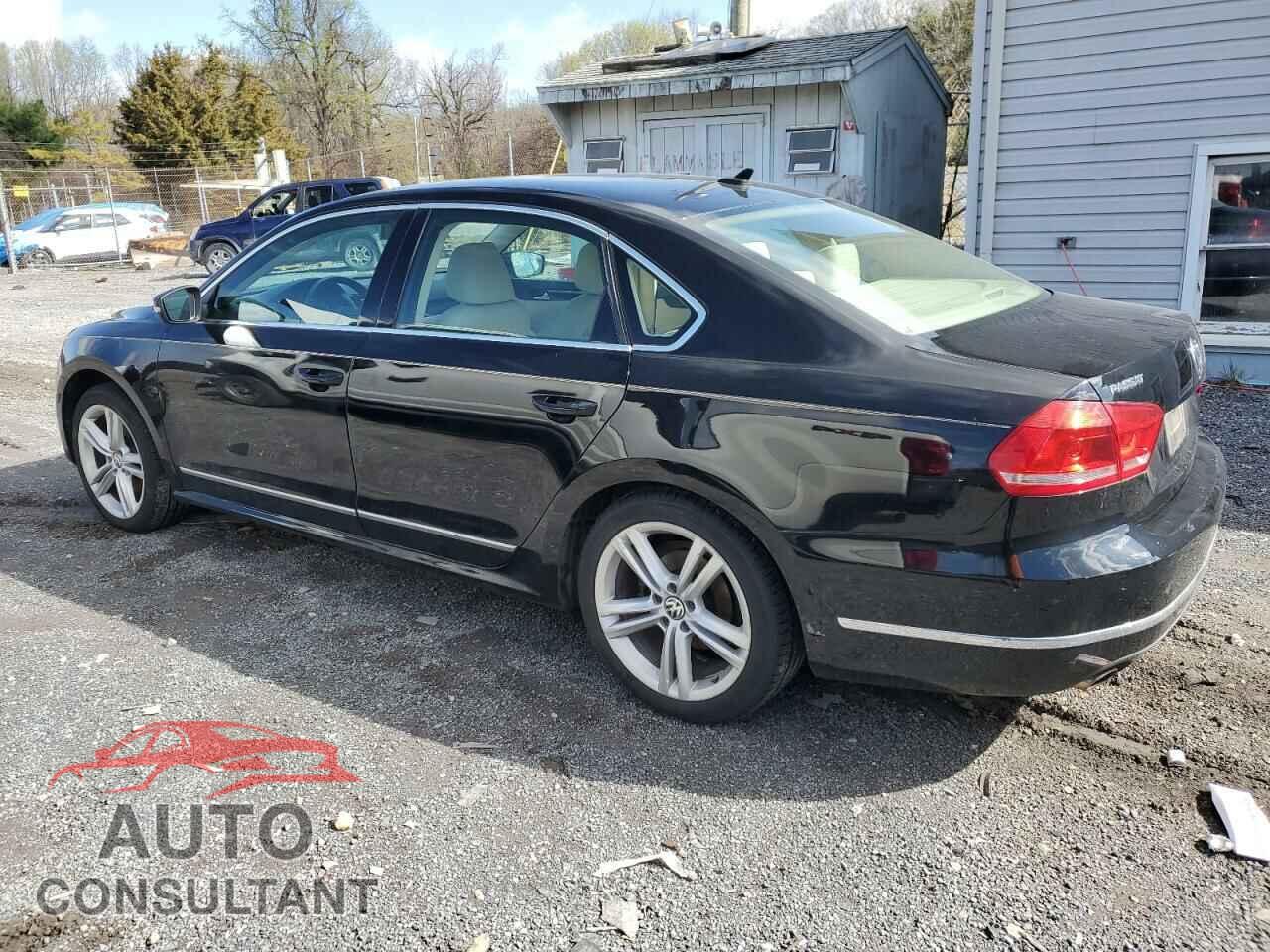 VOLKSWAGEN PASSAT 2014 - 1VWCT7A39EC004525