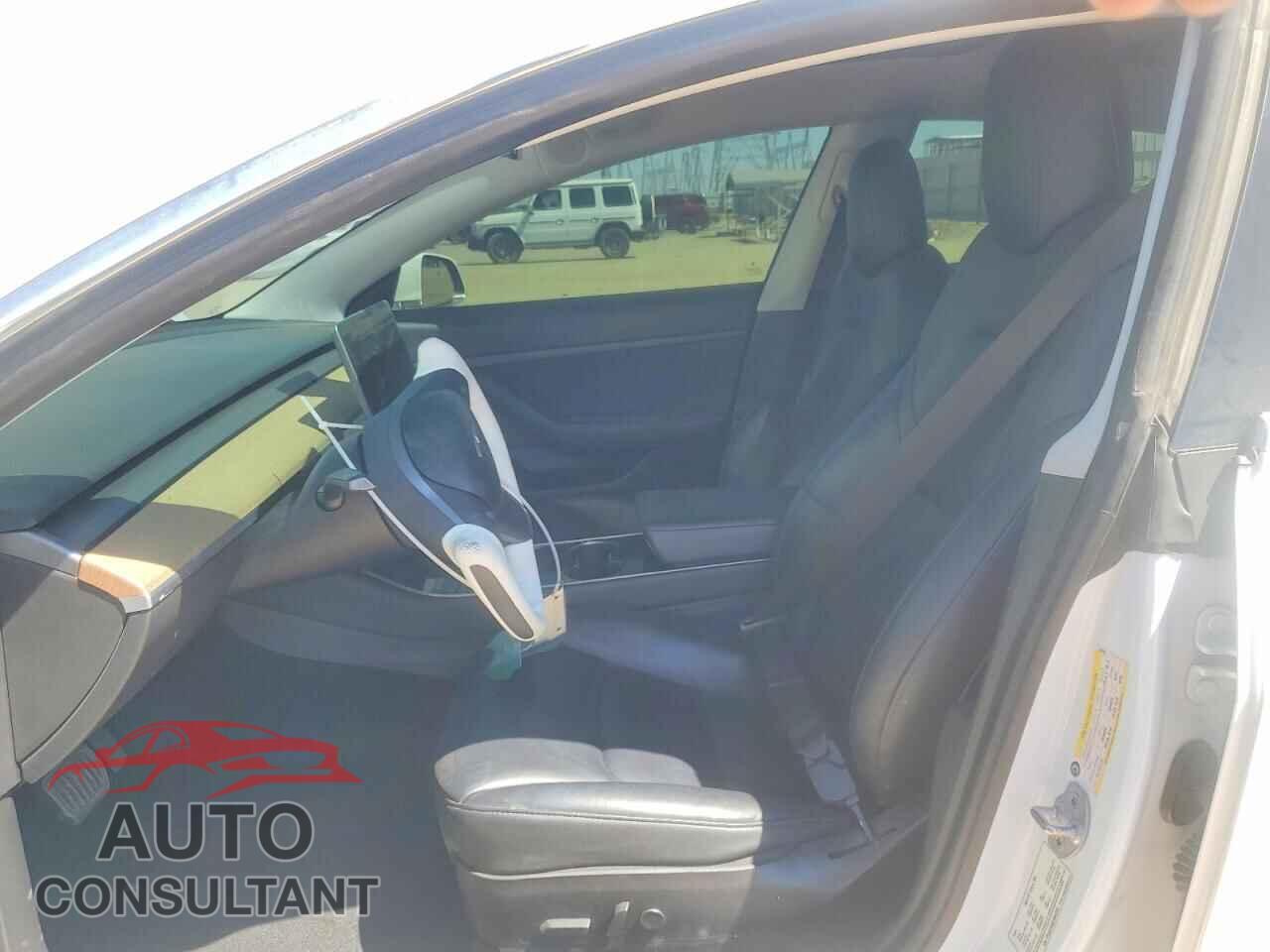 TESLA MODEL 3 2020 - 5YJ3E1EA3LF644720