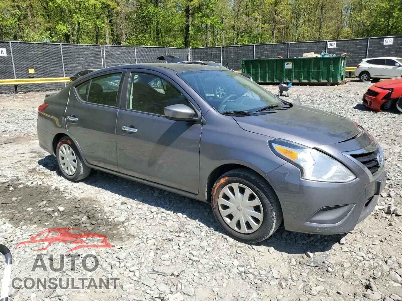 NISSAN VERSA 2017 - 3N1CN7AP3HL813398