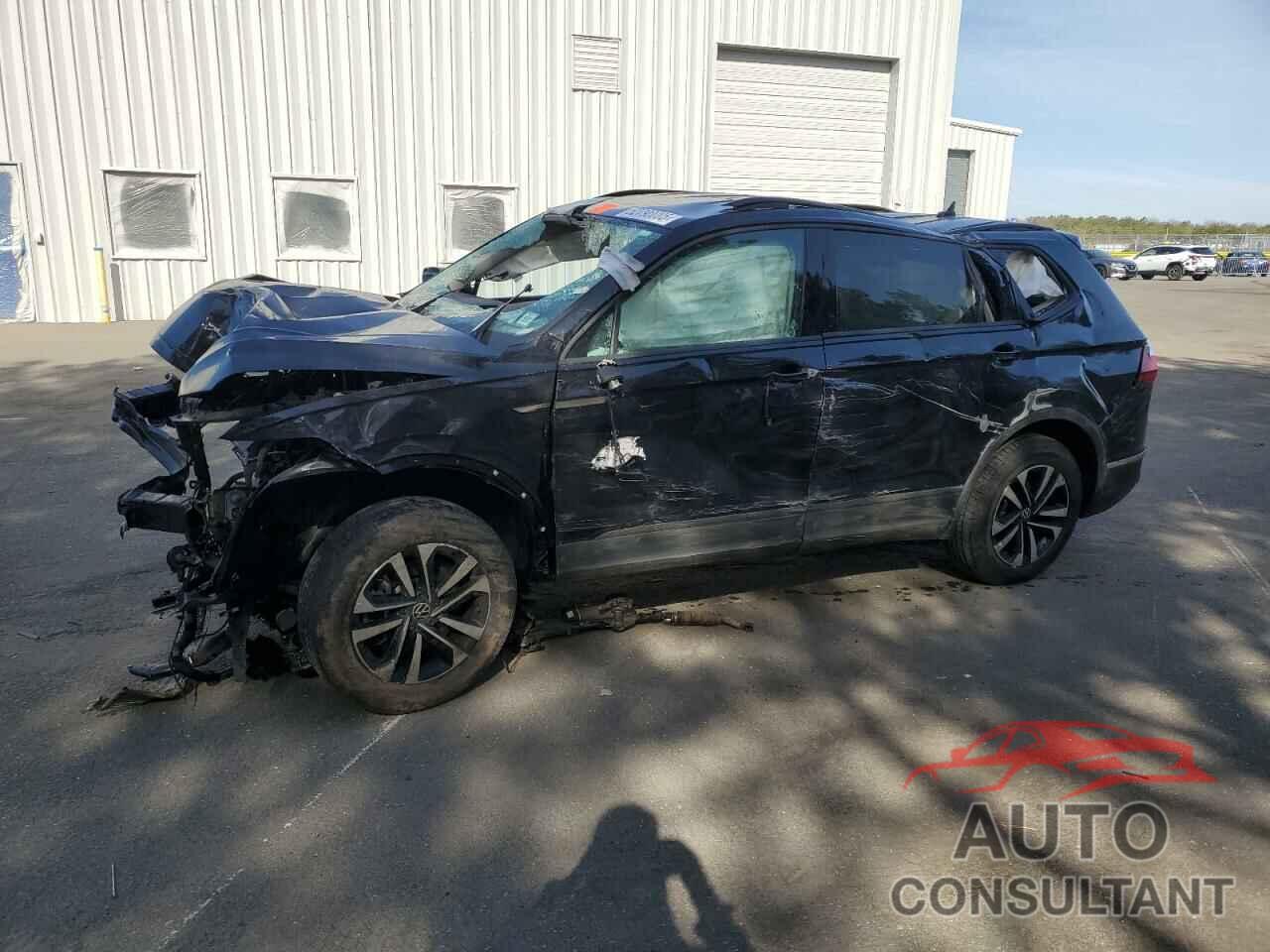 VOLKSWAGEN TIGUAN 2022 - 3VV0B7AX1NM071101