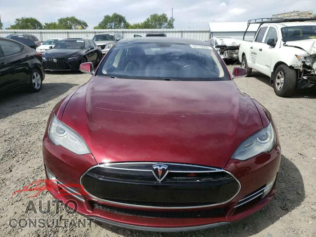TESLA MODEL S 2012 - 5YJSA1DP9CFS00626