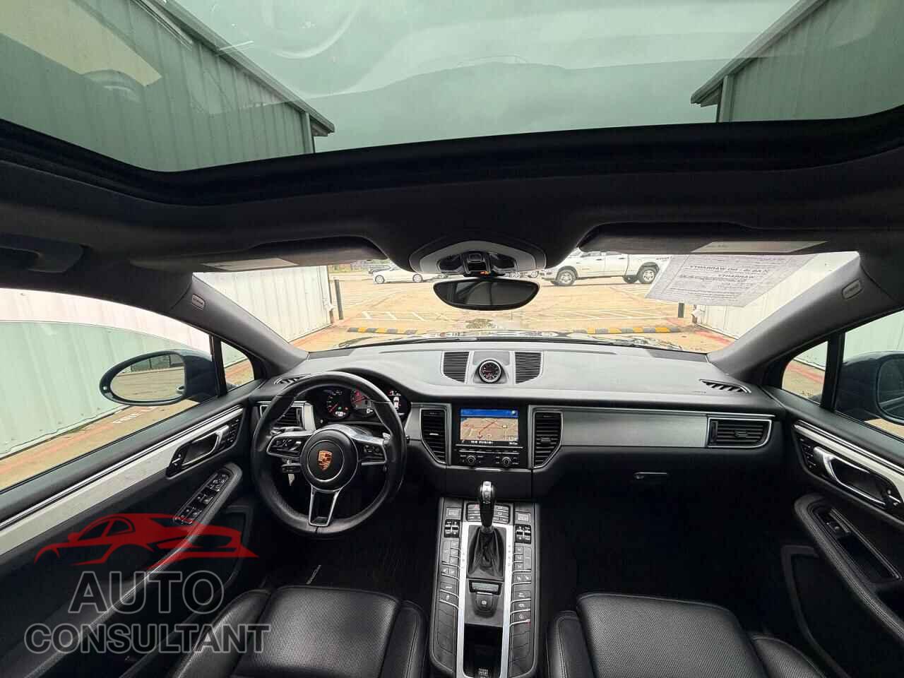 PORSCHE MACAN 2015 - WP1AB2A51FLB65372