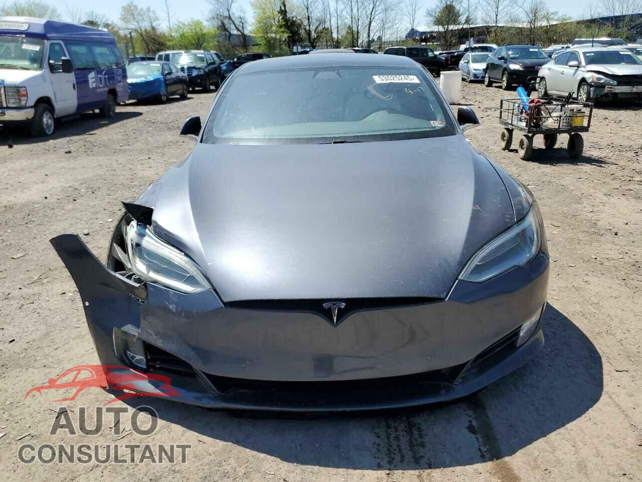 TESLA MODEL S 2021 - 5YJSA1E40MF423935