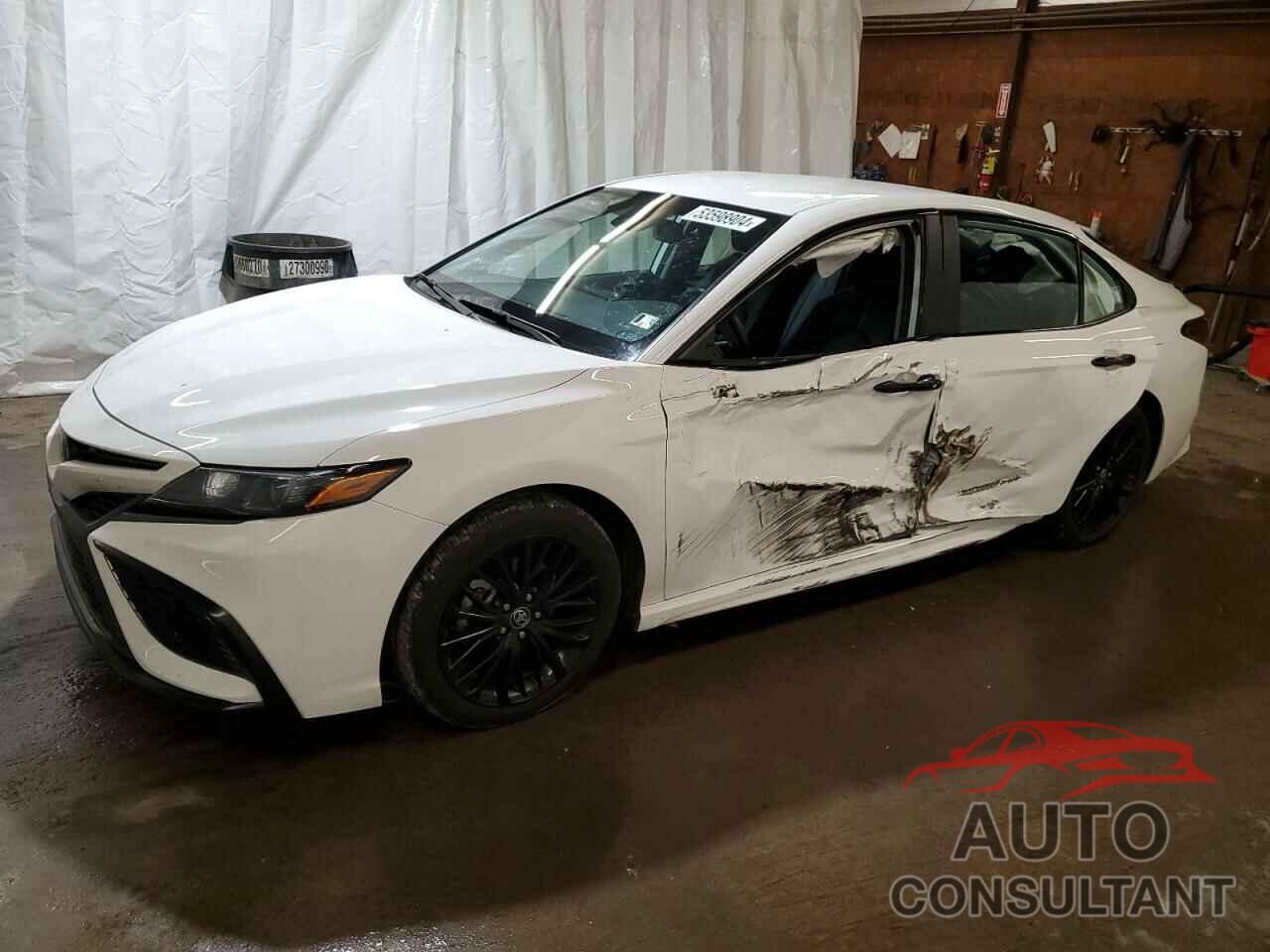 TOYOTA CAMRY 2021 - 4T1T11BK5MU035223