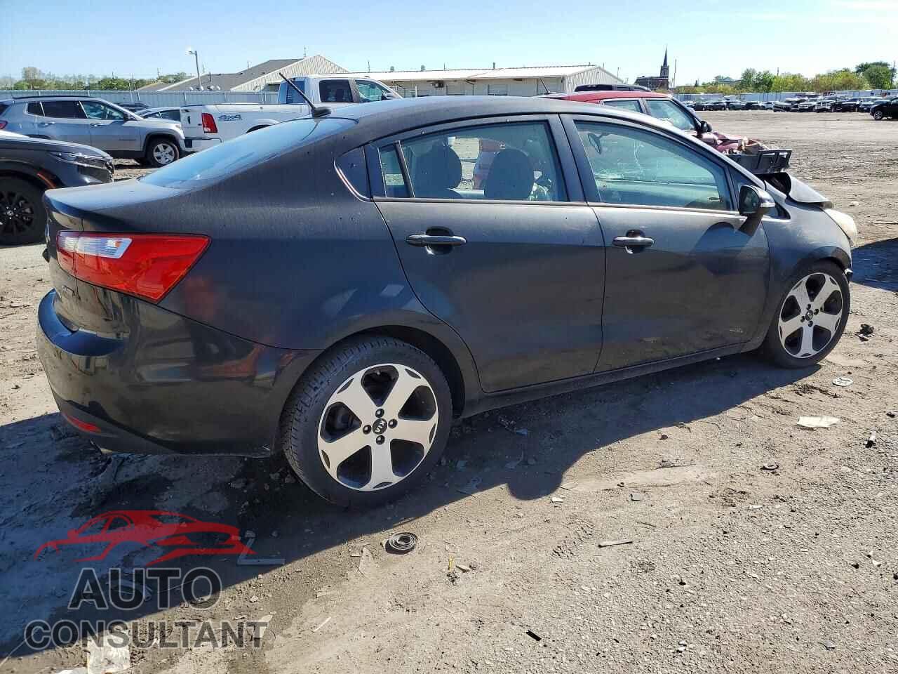 KIA RIO 2014 - KNADN4A33E6353482