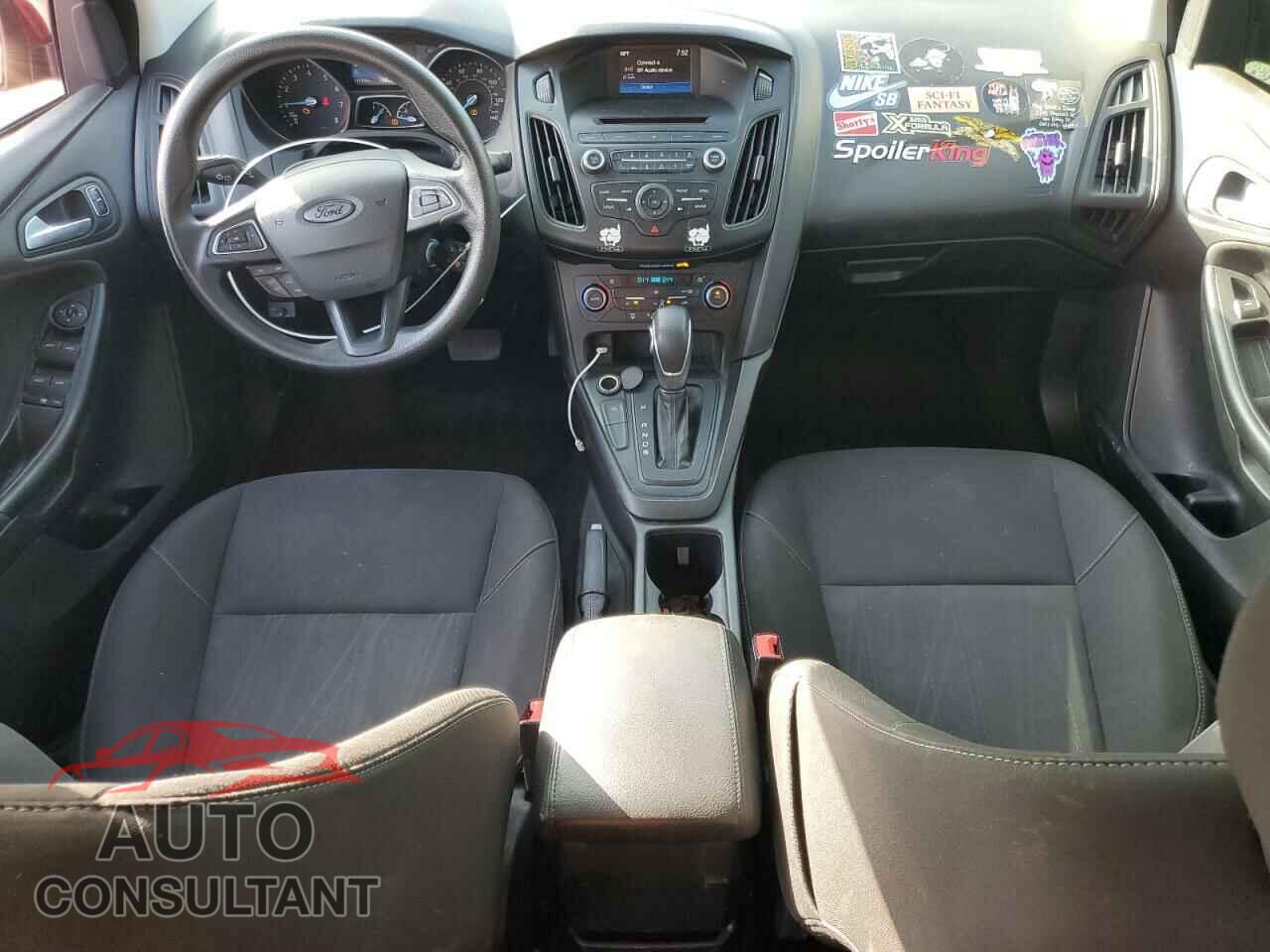 FORD FOCUS 2017 - 1FADP3FE7HL337704