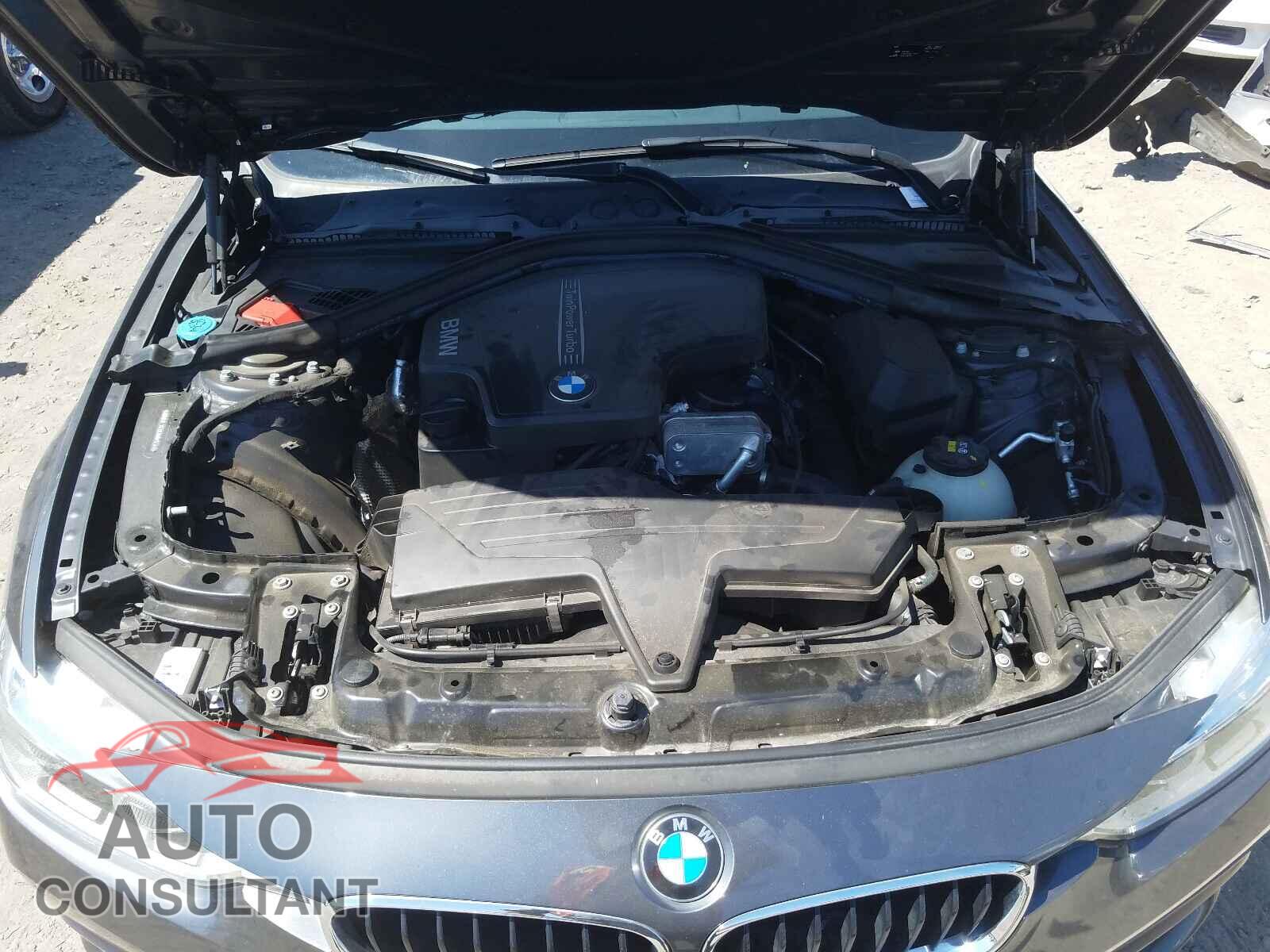 BMW 3 SERIES 2016 - WBA8E3G59GNU04934