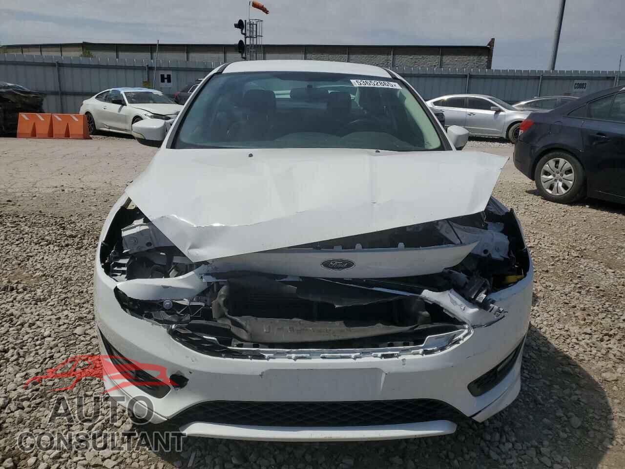 FORD FOCUS 2016 - 1FADP3F21GL230815