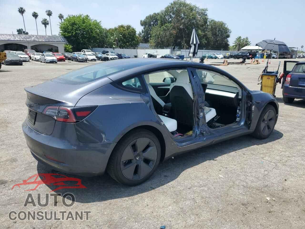 TESLA MODEL 3 2023 - 5YJ3E1EA3PF643489