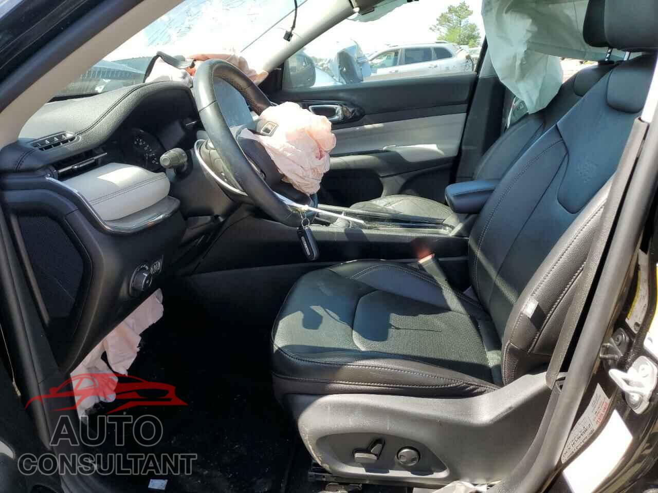 JEEP COMPASS 2022 - 3C4NJDCB8NT174352
