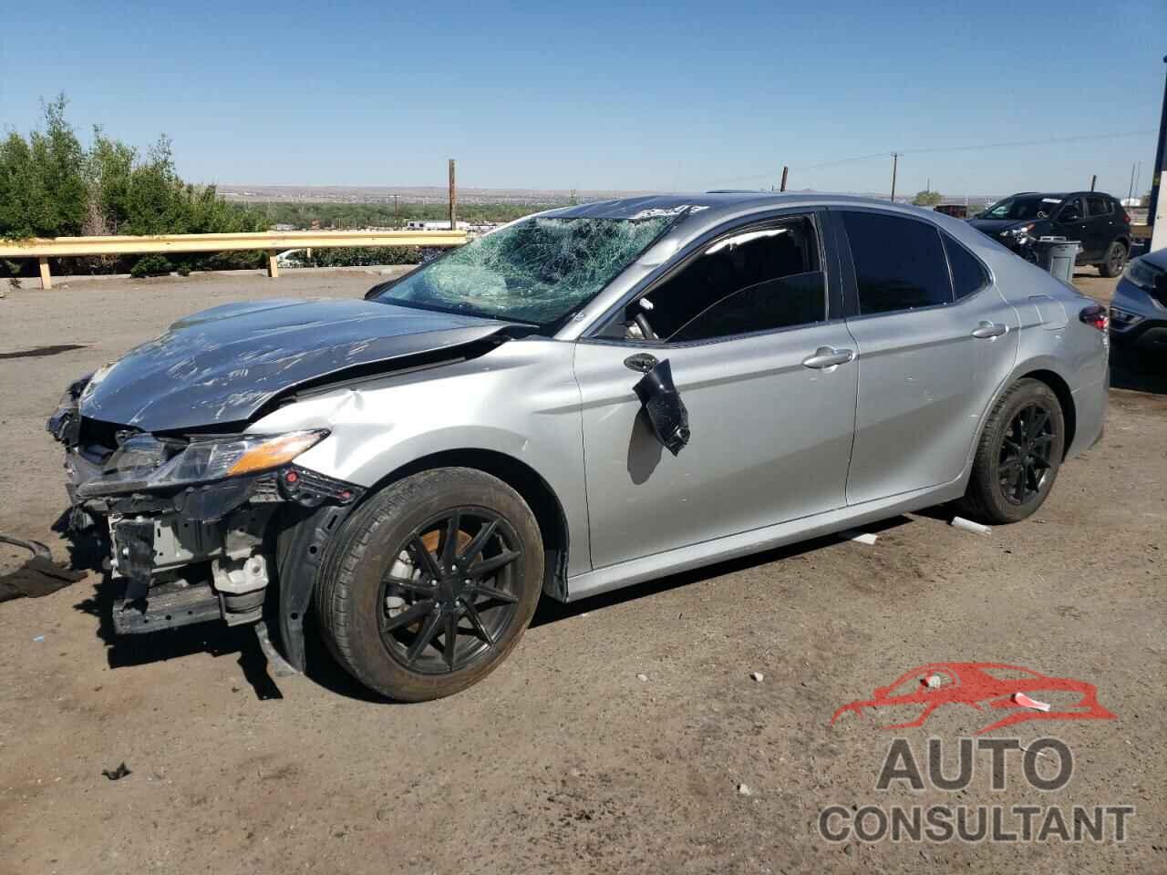 TOYOTA CAMRY 2021 - 4T1C11AK0MU451018