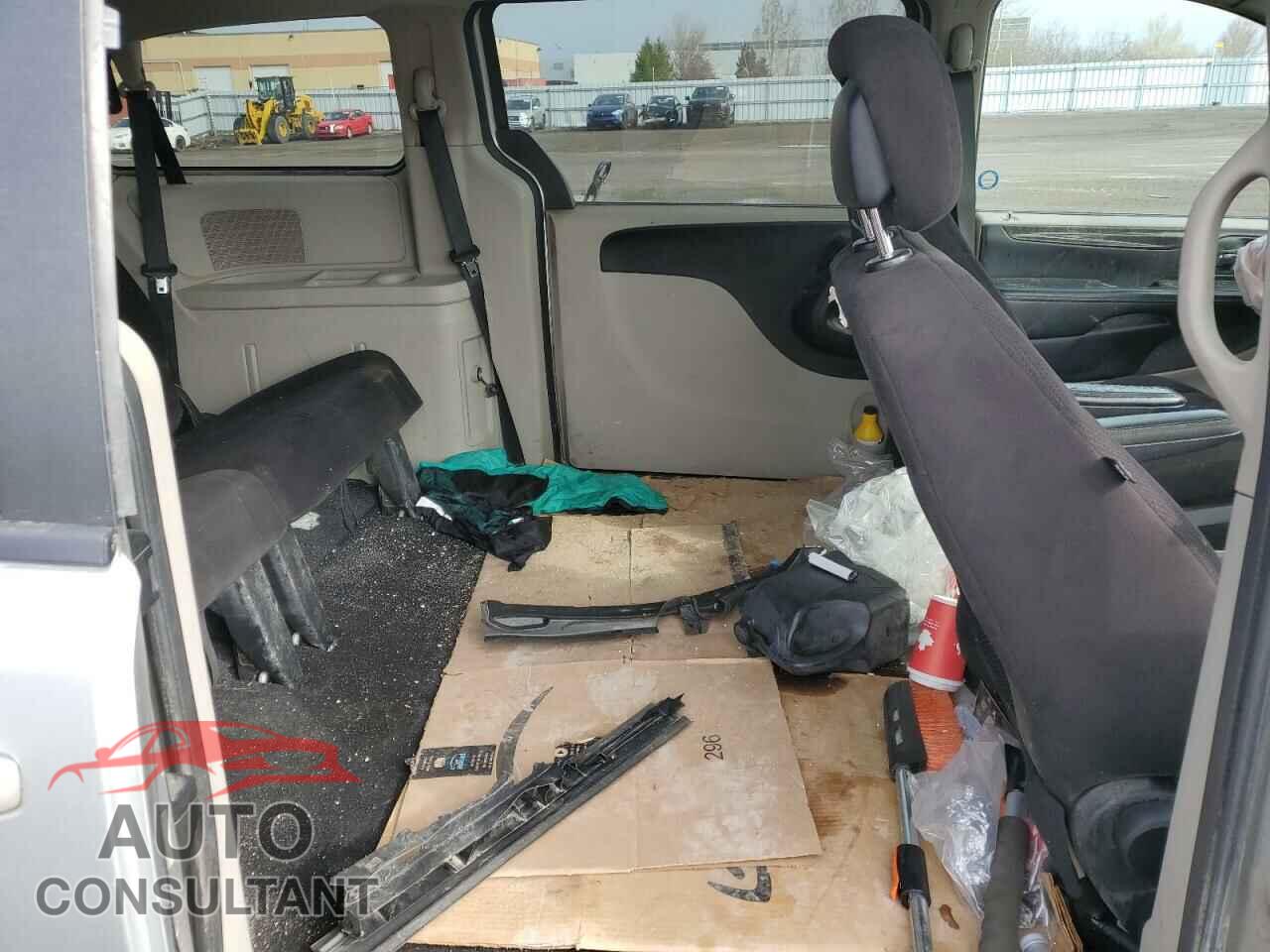 DODGE CARAVAN 2011 - 2D4RN4DG8BR651850