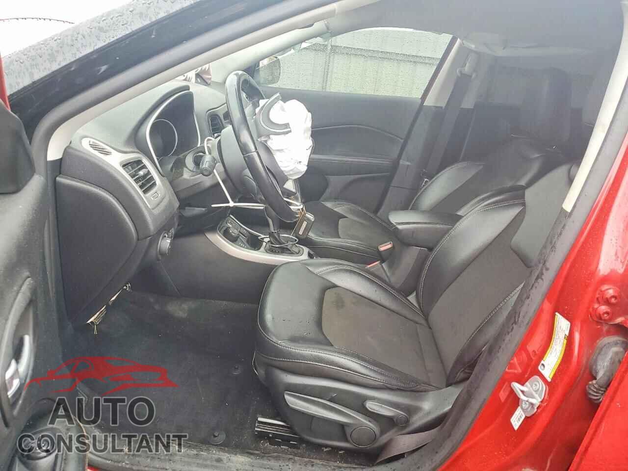 JEEP COMPASS 2019 - 3C4NJDBB2KT846788