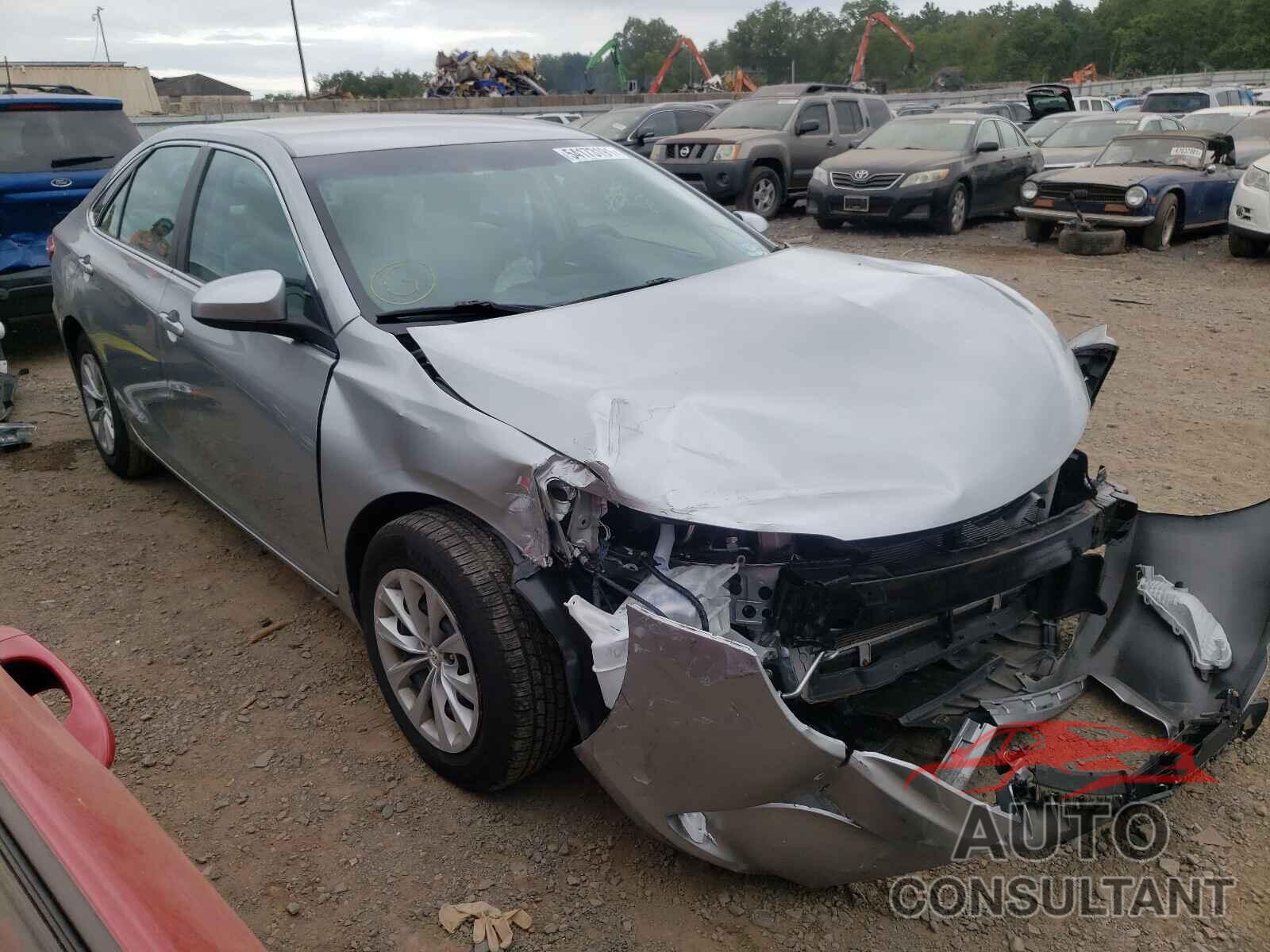 TOYOTA CAMRY 2016 - 4T4BF1FK7GR527690