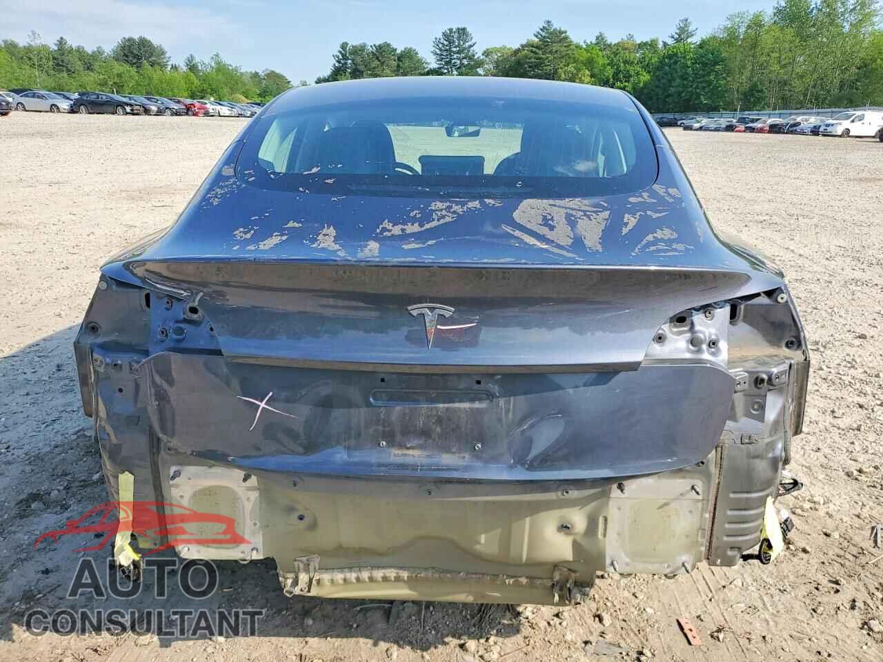 TESLA MODEL 3 2018 - 5YJ3E1EA2JF059592
