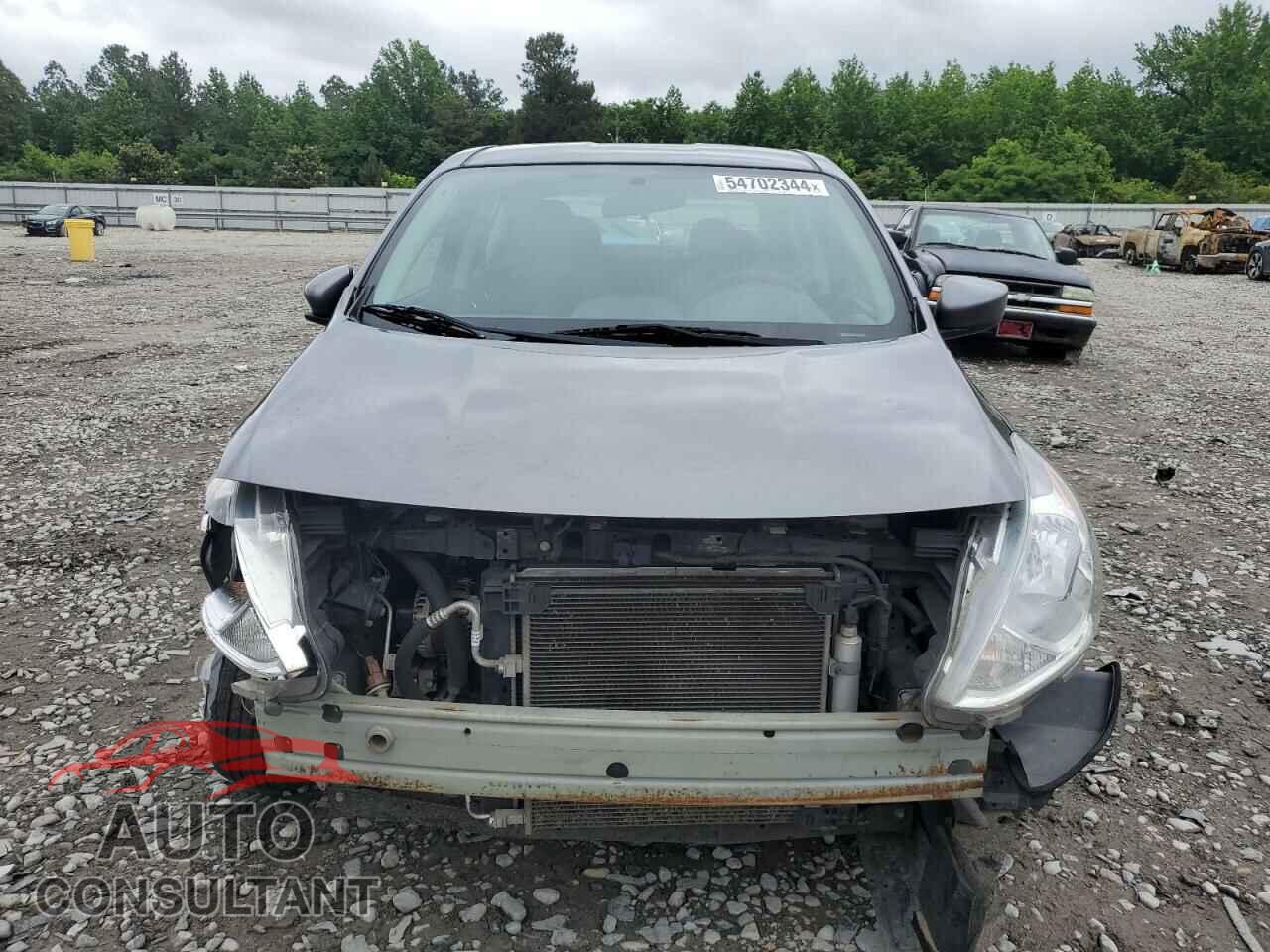 NISSAN VERSA 2019 - 3N1CN7AP3KL815515