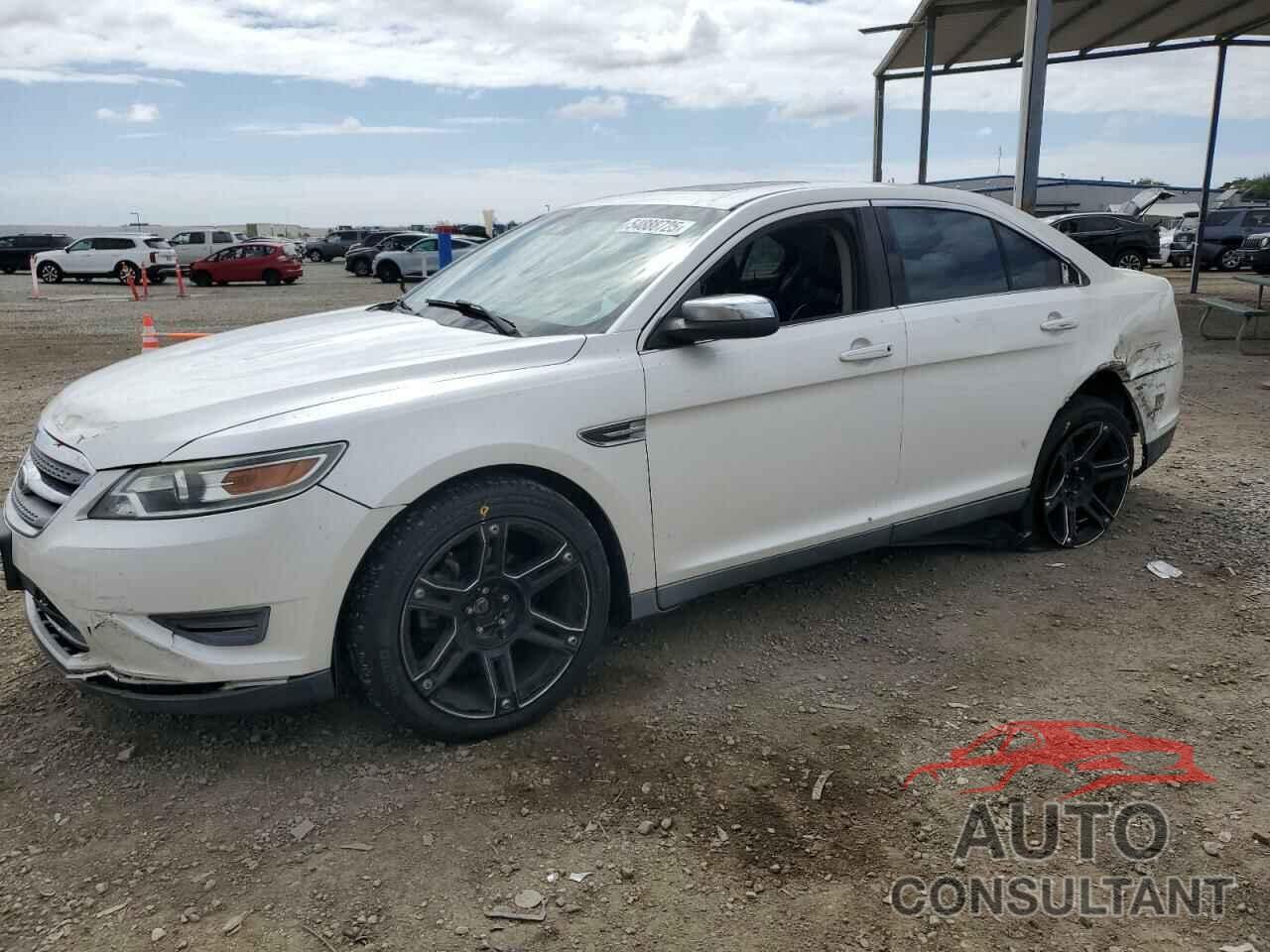 FORD TAURUS 2011 - 1FAHP2FW2BG167708