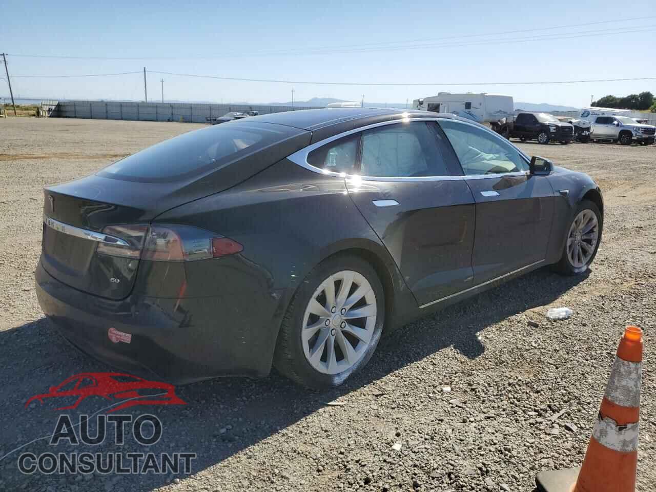 TESLA MODEL S 2016 - 5YJSA1E12GF176900