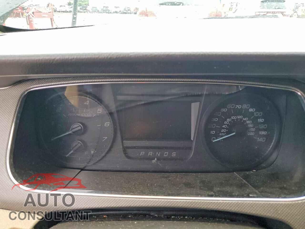 FORD TAURUS 2017 - 1FAHP2D87HG105301