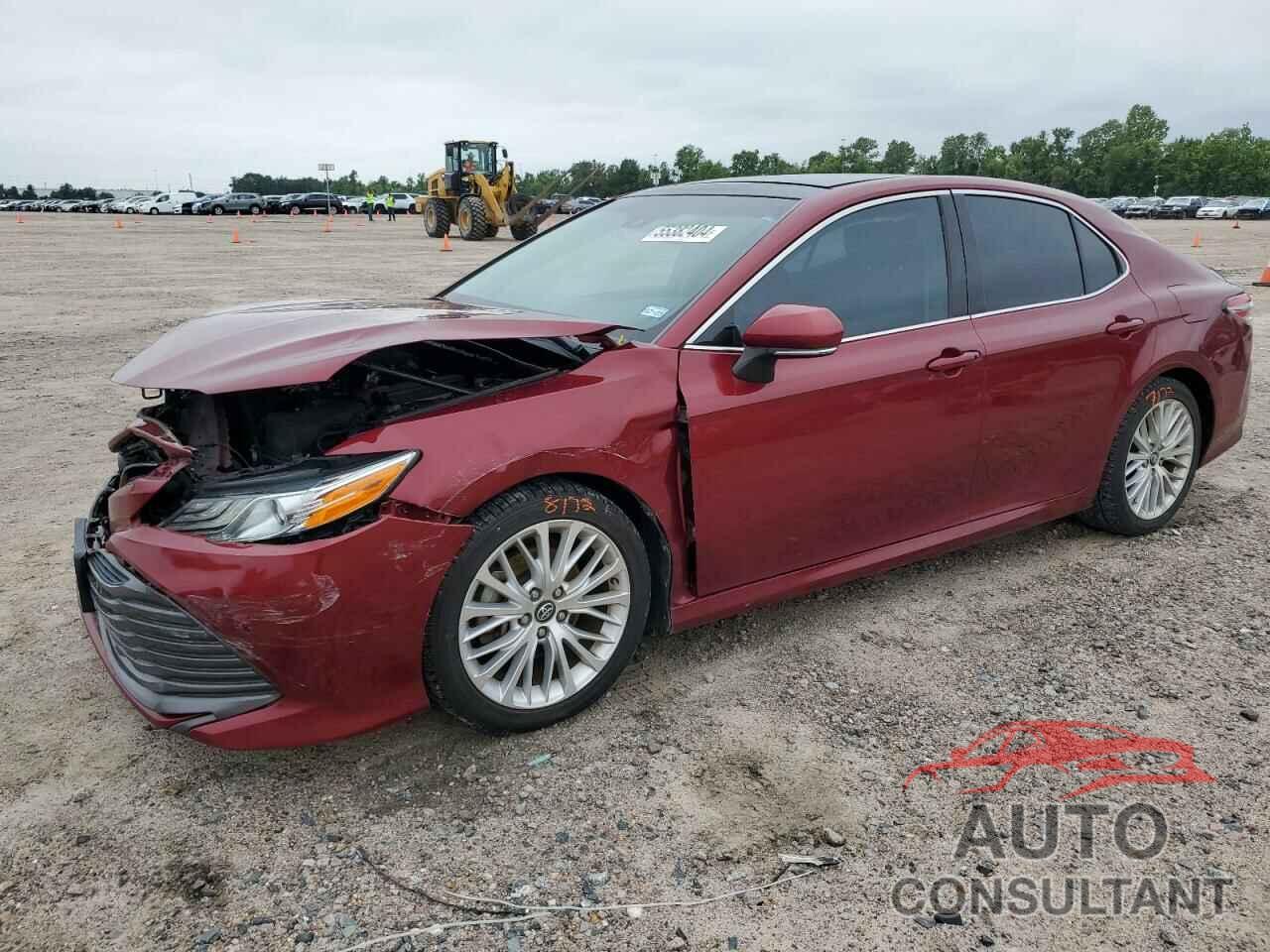 TOYOTA CAMRY 2018 - 4T1B11HK4JU507409