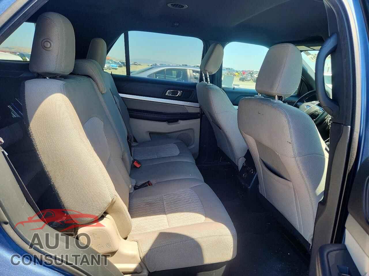 FORD EXPLORER 2018 - 1FM5K7B82JGB09933