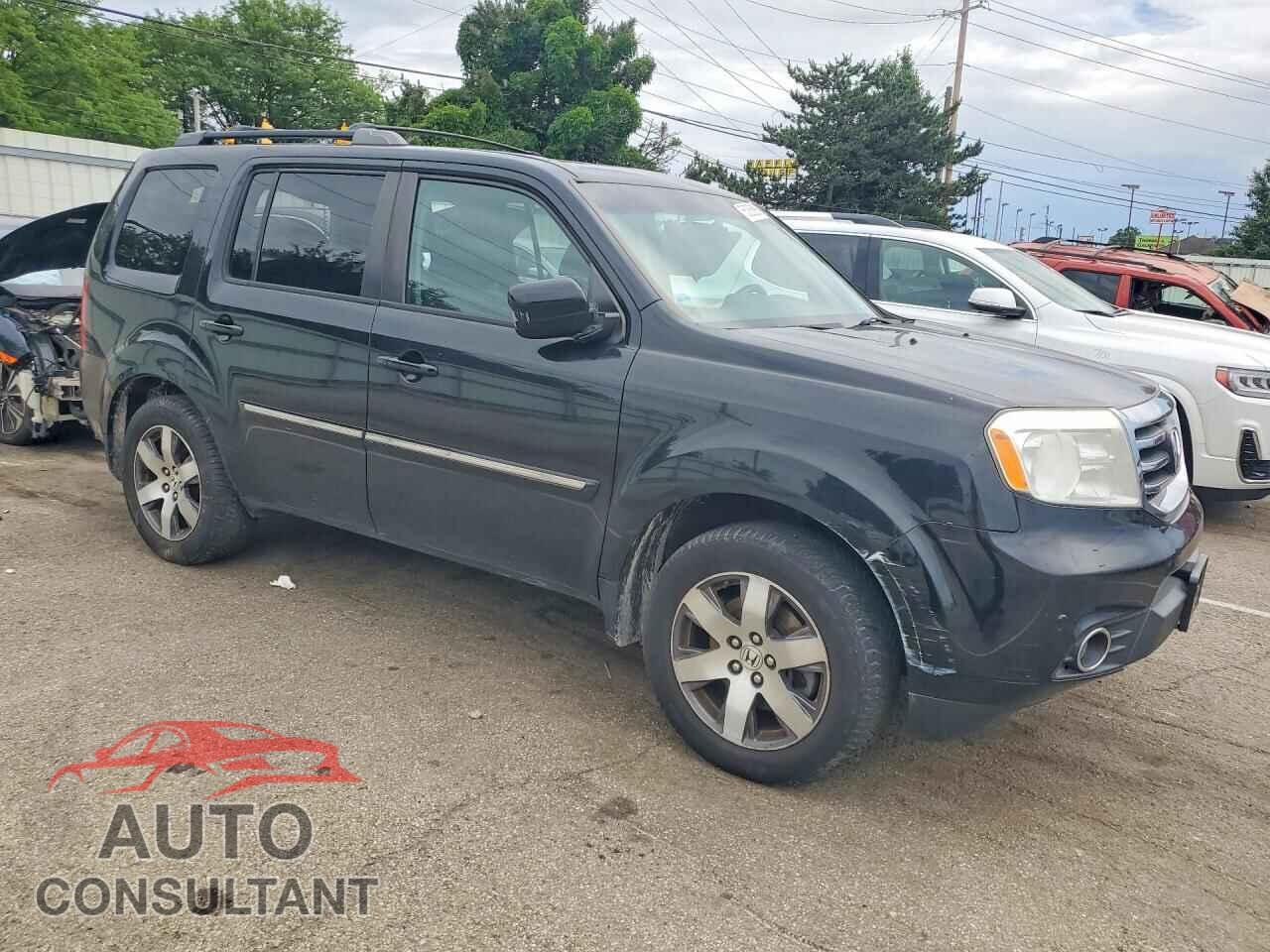 HONDA PILOT 2013 - 5FNYF4H94DB070233