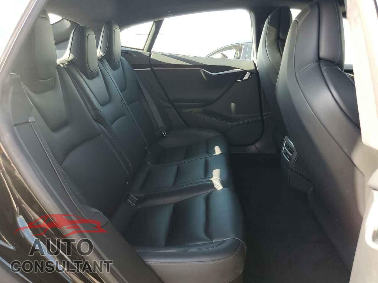 TESLA MODEL S 2018 - 5YJSA1E29JF291834