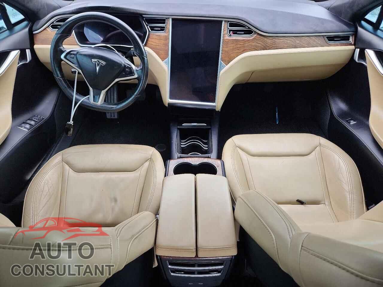TESLA MODEL S 2016 - 5YJSA1E11GF158730