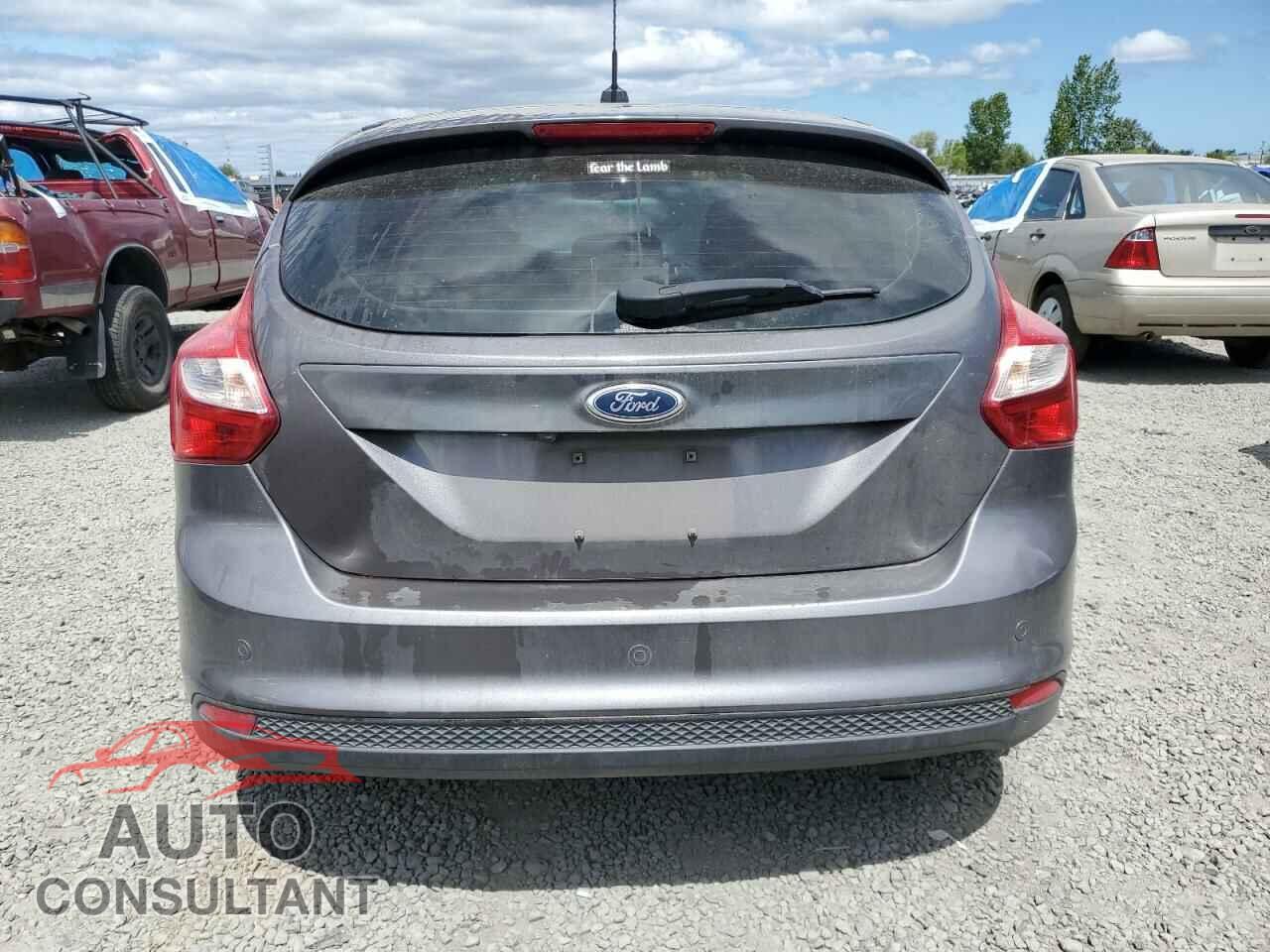 FORD FOCUS 2012 - 1FAHP3N28CL279779
