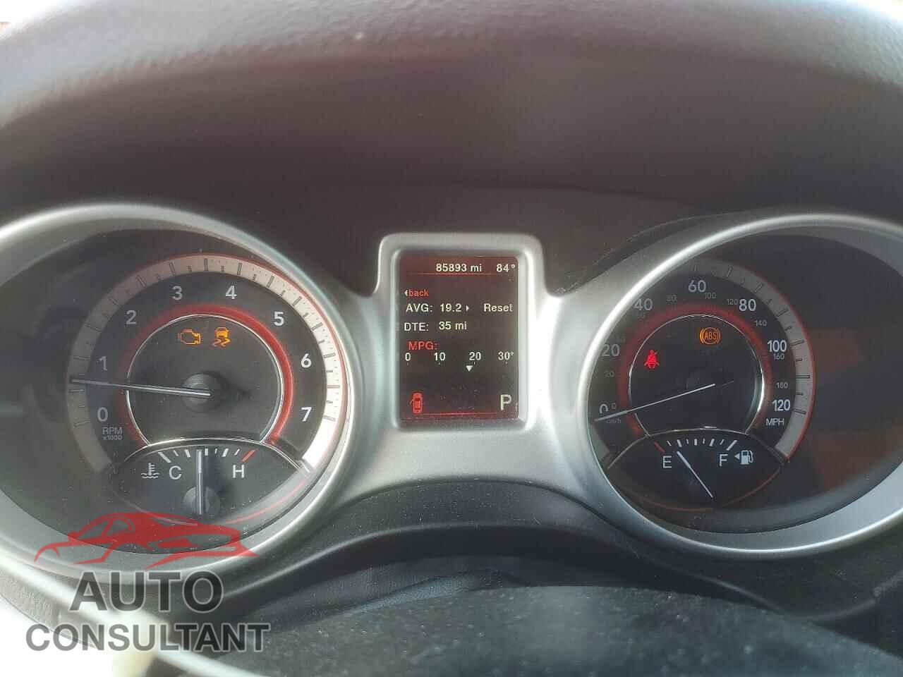 DODGE JOURNEY 2018 - 3C4PDCBB6JT188885